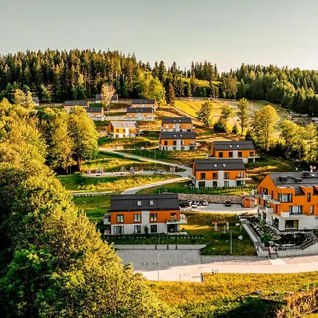 Wonder Hillside Tuz: Mountain View With Playground *