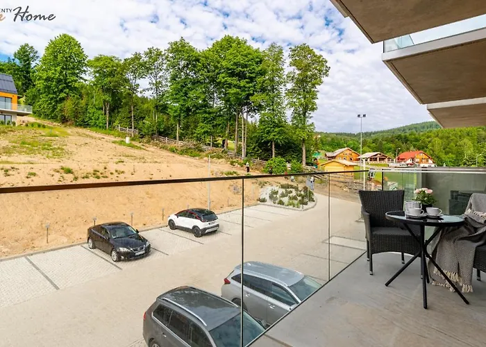 Apartment Wonder Hillside Tuz: Mountain View With Playground