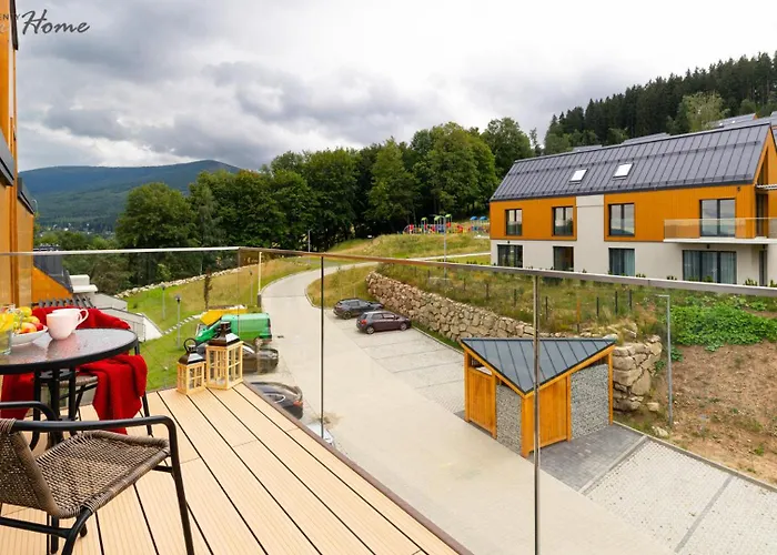 Apartment Wonder Hillside Tuz: Mountain View With Playground Karpacz